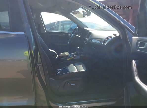 WA1L2AFP4GA036709 2016 AUDI Q5 Silver Вид салону спереду
