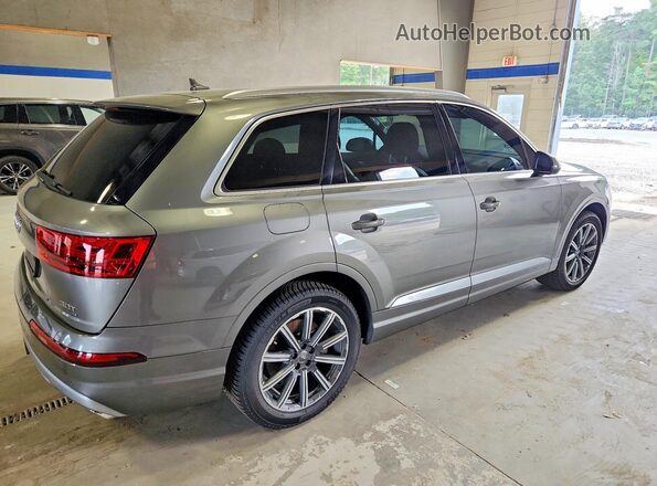 WA1LAAF70HD005332 2017 AUDI Q7 Silver Przód prawy