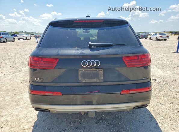 WA1LAAF73KD047016 2019 AUDI Q7 Black უკანა ხედი