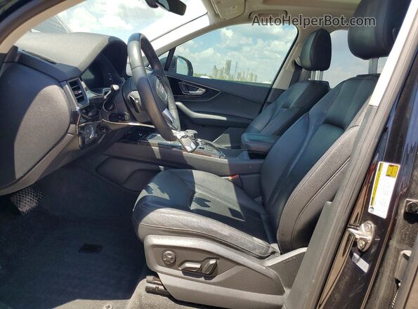 WA1LAAF73KD047016 2019 AUDI Q7 Black წინა სალონის ხედი