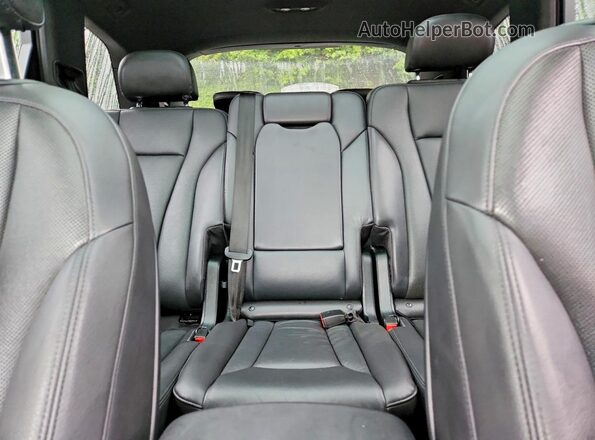 WA1LAAF74HD012901 2017 AUDI Q7 Black Rear seats view