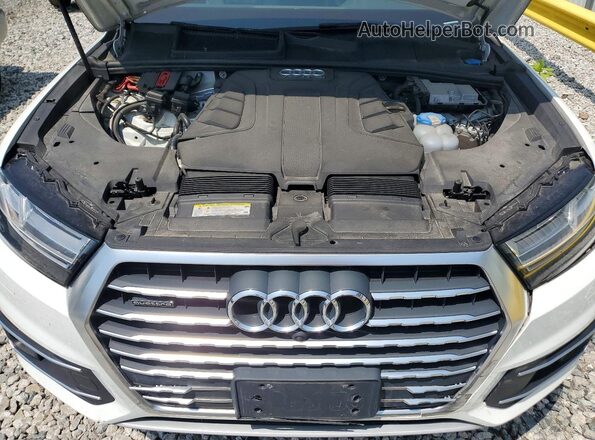 WA1LAAF77HD036996 2017 AUDI Q7 White ძრავის განყოფილების ხედი
