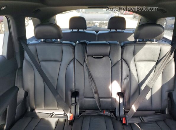 WA1LAAF78HD005661 2017 AUDI Q7 Gray უკანა სავარძლების ხედი