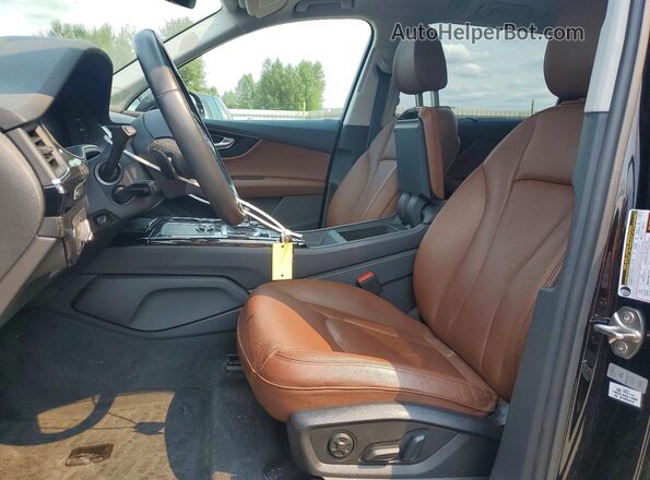 WA1LAAF7XJD043706 2018 AUDI Q7 Black Սալոնի դիմացի տեսք