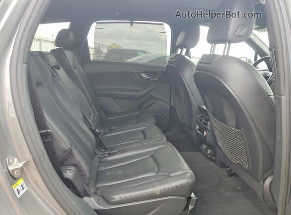 WA1LHAF76HD036824 2017 AUDI Q7 Gray Rear interior view