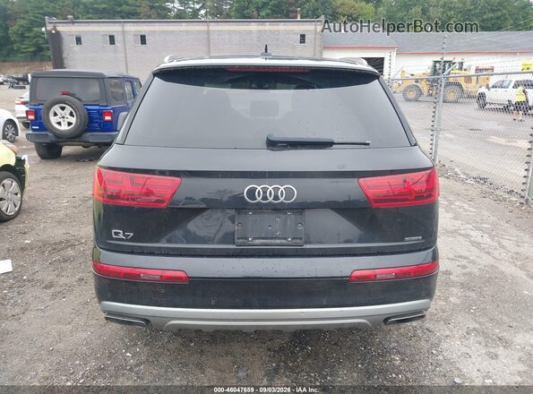 WA1LHAF76HD046740 2017 AUDI Q7 Black 