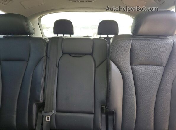 WA1LHAF76JD016840 2018 AUDI Q7 Black Widok tylnych siedzeń