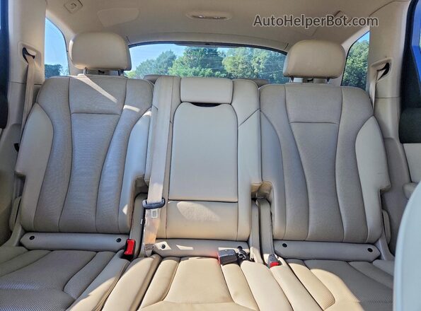 WA1LHAF79KD025811 2019 AUDI Q7 Белый Вид задних сидений