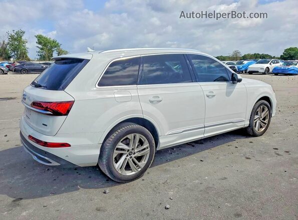 WA1LXAF7XMD014161 2021 AUDI Q7 White Tył prawy
