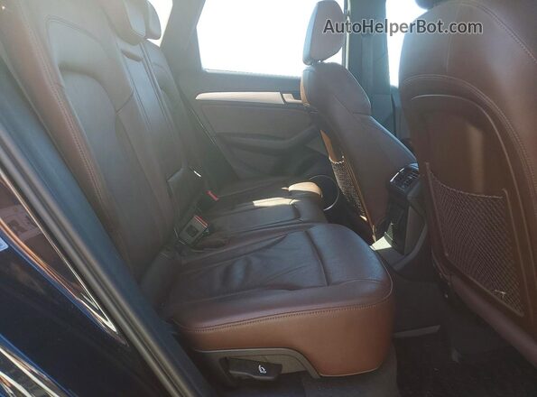 WA1M2AFP3HA044550 2017 AUDI Q5 Black Սալոնի հետևի տեսք