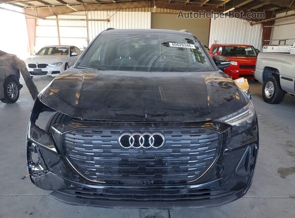 WA1M2BFZ4RP002801 2024 AUDI Q4 Черный Вид спереди