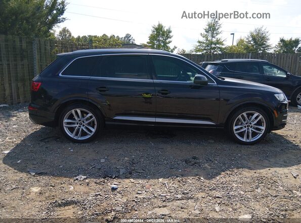 WA1VAAF74HD005519 2017 AUDI Q7 Черный Вид задней части салона