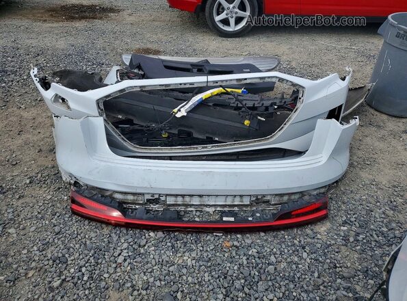 WA1VAAGE1KB025002 2019 AUDI E-TRON Белый Вид наклейки с VIN-кодом