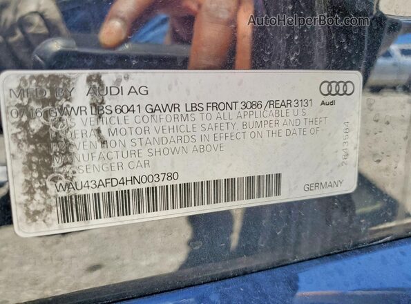 WAU43AFD4HN003780 2017 AUDI A8 Black ძრავის განყოფილების ხედი