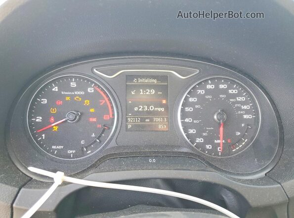 WAU67LFFXG1077933 2016 AUDI A3 White Vista del cuadro de instrumentos