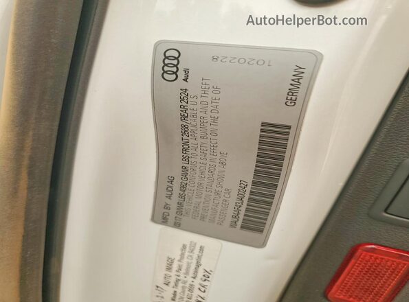 WAUB4AF43JA002427 2018 AUDI S4 White Vista del compartimento del motor