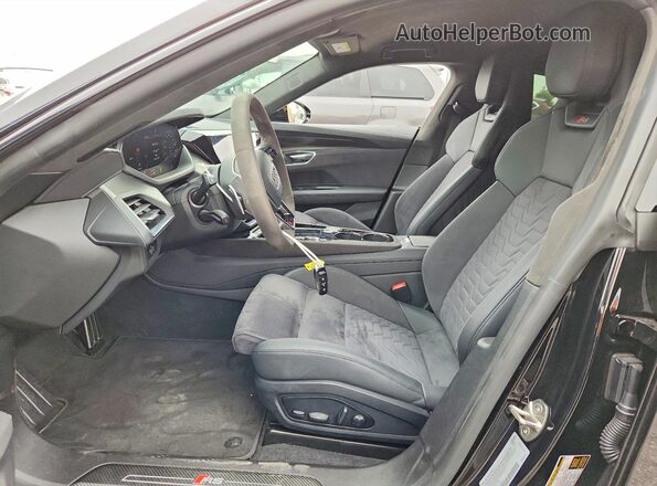 WAUBHBFW8R7900512 2024 AUDI RS Black წინა სალონის ხედი