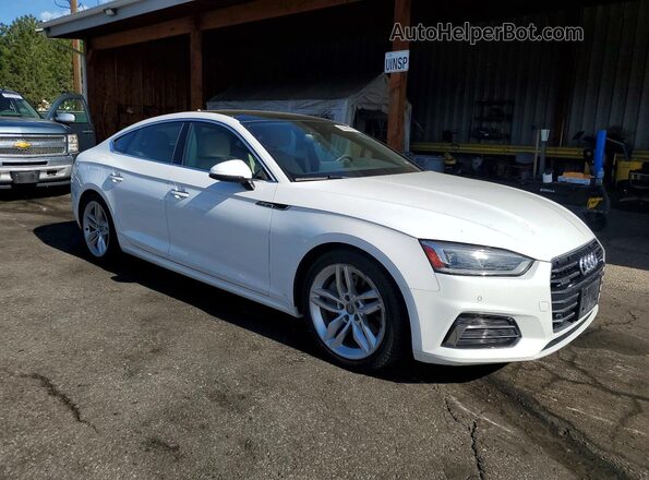 WAUBNCF54KA045323 2019 AUDI A5 White Przód prawy