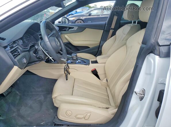 WAUDACF56PA046484 2023 AUDI A5 White Widok wnętrza z przodu