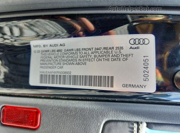 WAUEAAF4XRN008932 2024 AUDI A4 Black ძრავის განყოფილების ხედი