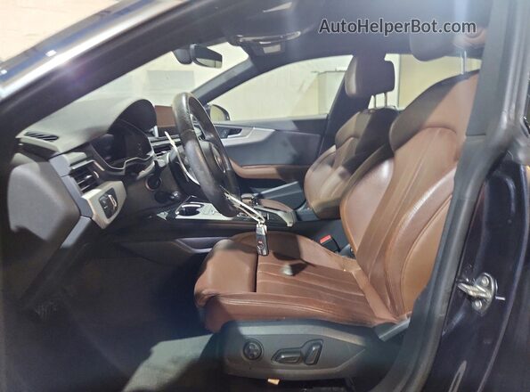 WAUENCF55JA017901 2018 AUDI A5 Blue Widok wnętrza z przodu