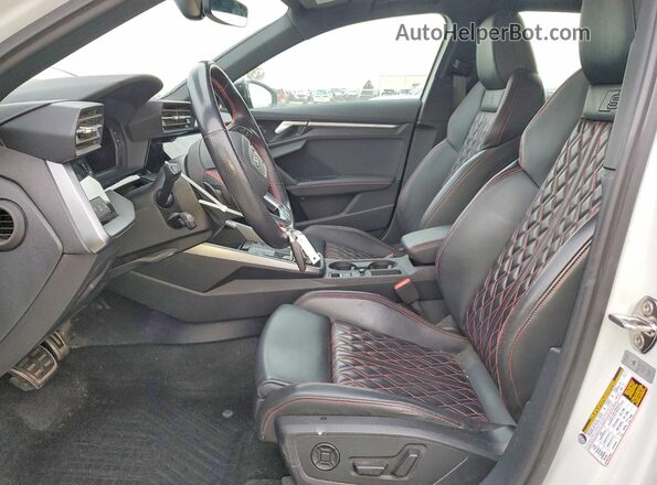 WAUH3DGY2PA009359 2023 AUDI S3 Белый Вид салона спереди