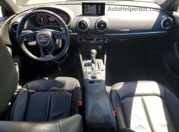 WAUJEGFF1KA106638 2019 AUDI A3 Black Widok deski rozdzielczej