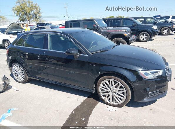 WAUTPBFF0JA095510 2018 AUDI A3 White Սալոնի հետևի տեսք