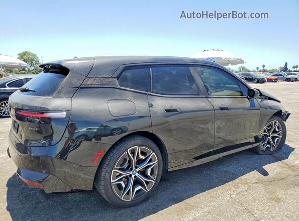 WB523CF09SCS36233 2025 BMW IX Черный Задняя правая четверть