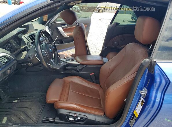 WBA1M1C51GV394706 2016 BMW M2 Blue წინა სალონის ხედი
