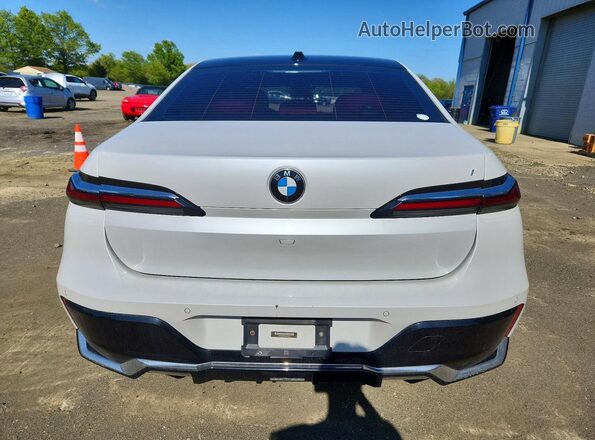 WBA23EH07PCM48632 2023 BMW 7 SERIES Белый Вид сзади