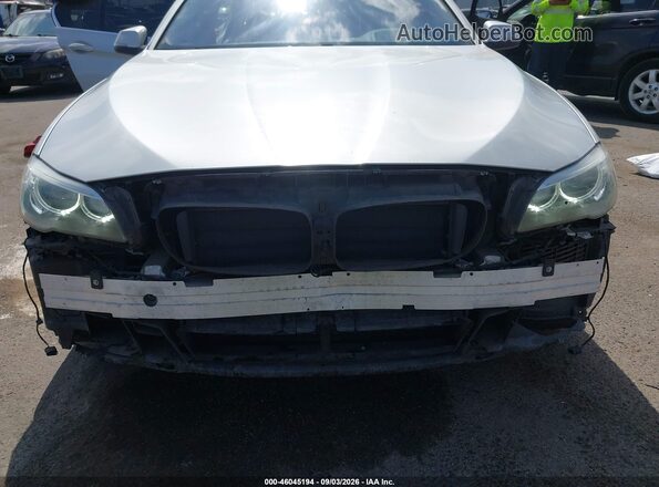 WBA5A5C58GG351602 2016 BMW 5 SERIES Silver Widok z przodu