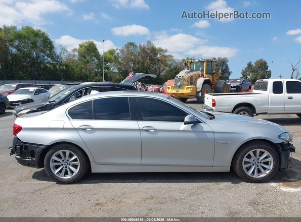 WBA5A5C58GG351602 2016 BMW 5 SERIES Silver Widok wnętrza 360 stopni