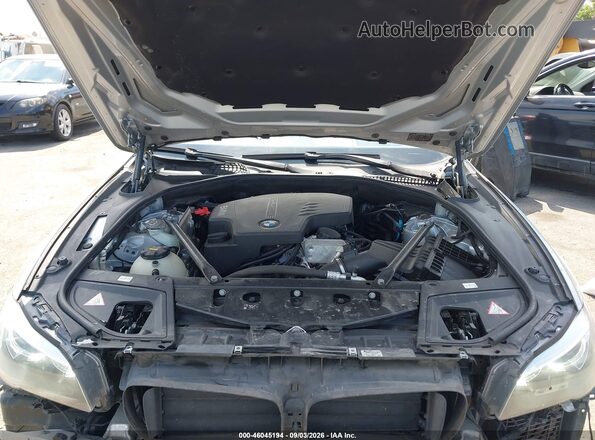 WBA5A5C58GG351602 2016 BMW 5 SERIES Silver Widok z tyłu