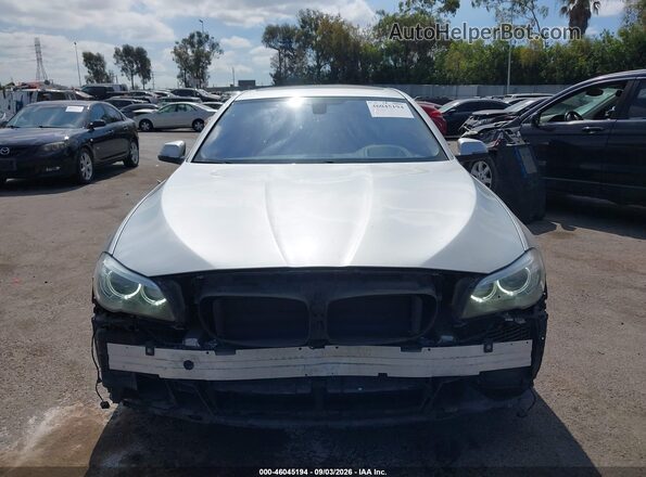 WBA5A5C58GG351602 2016 BMW 5 SERIES Silver Widok wnętrza z tyłu