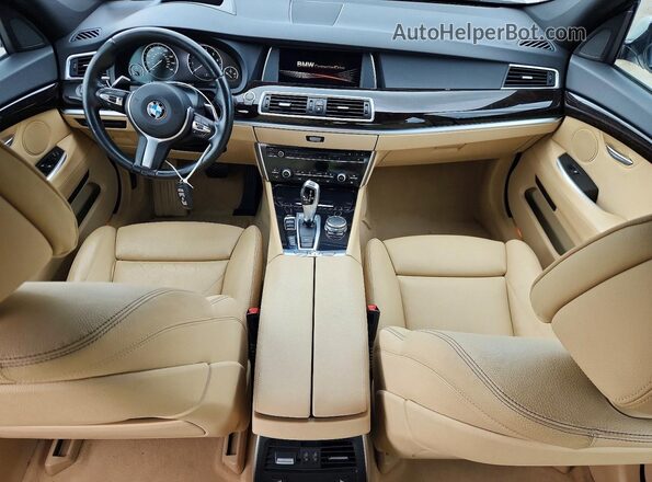 WBA5M4C51HD186898 2017 BMW 5 SERIES White Առջևի վահանակի տեսք