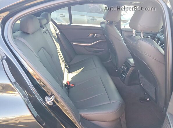 WBA5R1C54KFH13332 2019 BMW 3 SERIES Black Vista de los asientos traseros