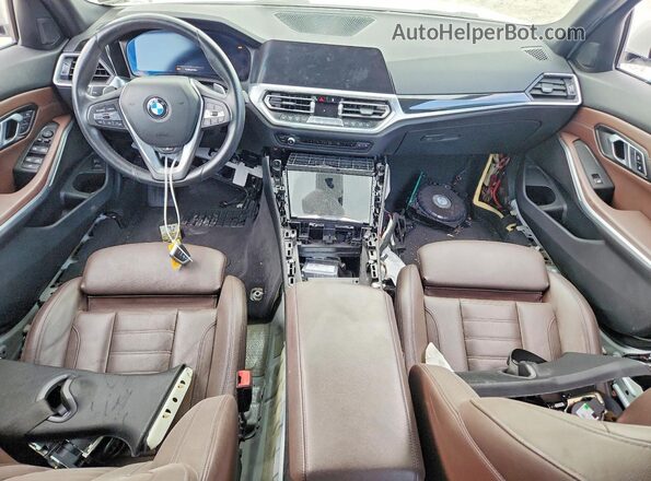 WBA5R1C5XKAJ99884 2019 BMW 3 SERIES White Dashboard view