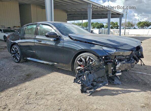 WBA63FJ02TCW64108 2026 BMW 5 SERIES Black Առջևի աջ