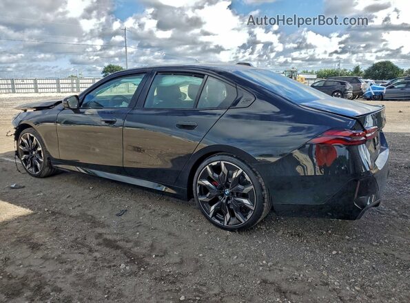 WBA63FJ02TCW64108 2026 BMW 5 SERIES Black Հետևի ձախ