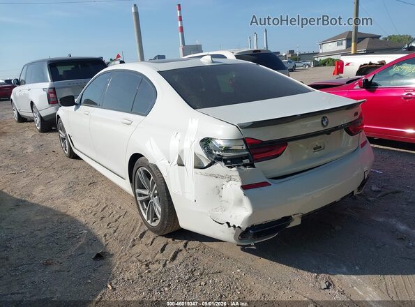 WBA7F2C5XGG418841 2016 BMW 7 SERIES White Tył lewy