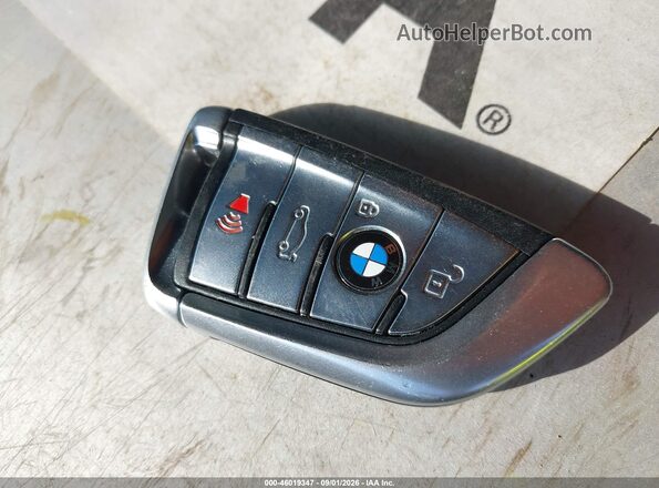 WBA7F2C5XGG418841 2016 BMW 7 SERIES White Widok deski rozdzielczej
