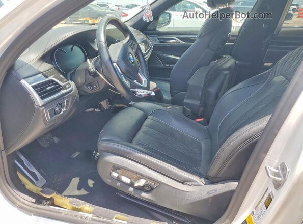 WBA7F2C5XJG424324 2018 BMW 7 SERIES White წინა სალონის ხედი