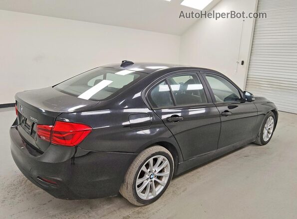 WBA8E1G34HNU15957 2017 BMW 3 SERIES White Tył prawy
