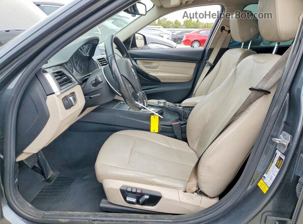 WBA8E1G5XJNU92677 2018 BMW 3 SERIES Серый Вид салона спереди