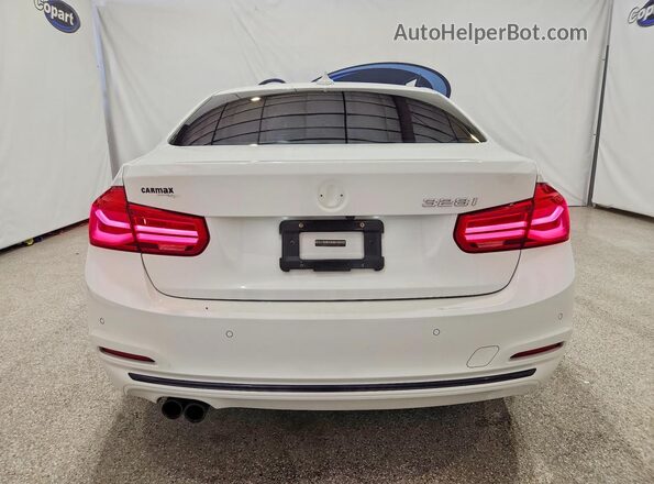 WBA8E9G53GNT44488 2016 BMW 3 SERIES White Vista trasera