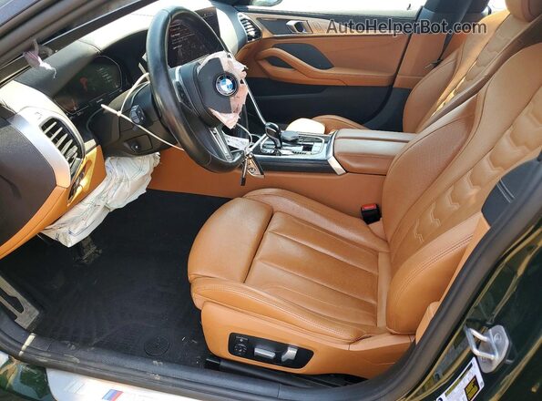 WBAGV8C08RCP29222 2024 BMW M8 Green Вид салону спереду