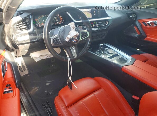 WBAHF9C01LWW37544 2020 BMW Z4 Black Vista del salpicadero