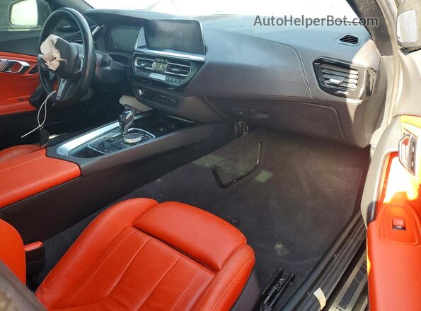 WBAHF9C01LWW37544 2020 BMW Z4 Black Vista de los asientos traseros