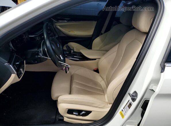 WBAJA5C54JWA36066 2018 BMW 5 SERIES White Widok wnętrza z przodu